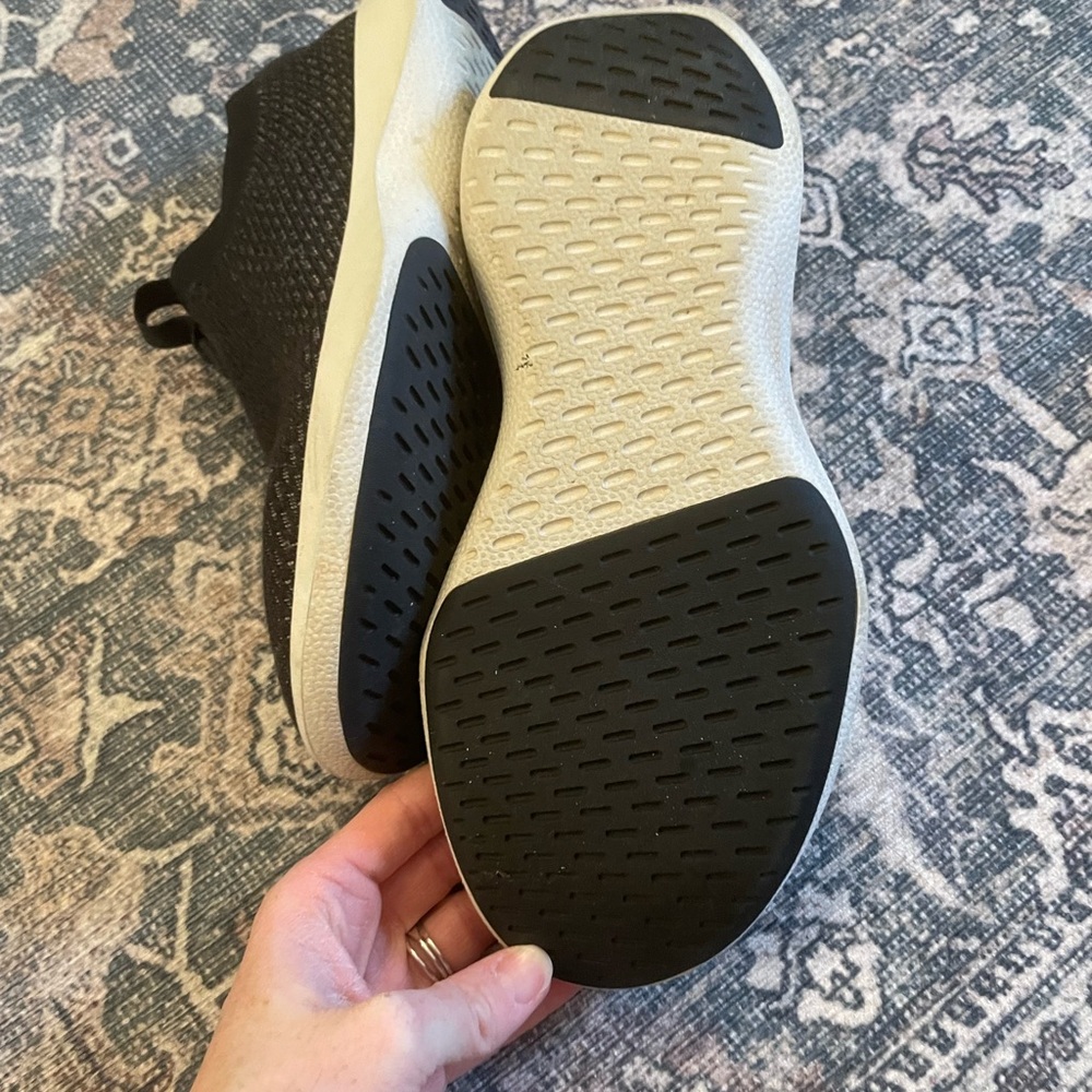 Allbirds Black and White Knit Athletic Shoes - Picture 5 of 7